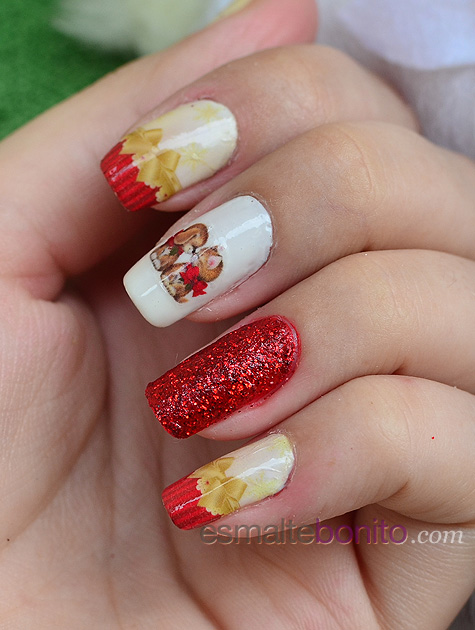 Unhas decoradas pro natal