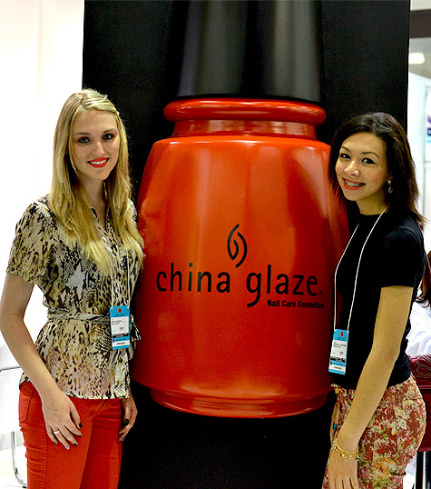 China Glaze Gigante *-*